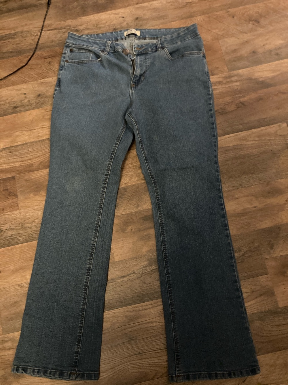 Women's Mid-Blue Flare Jeans - Classic Flared Leg